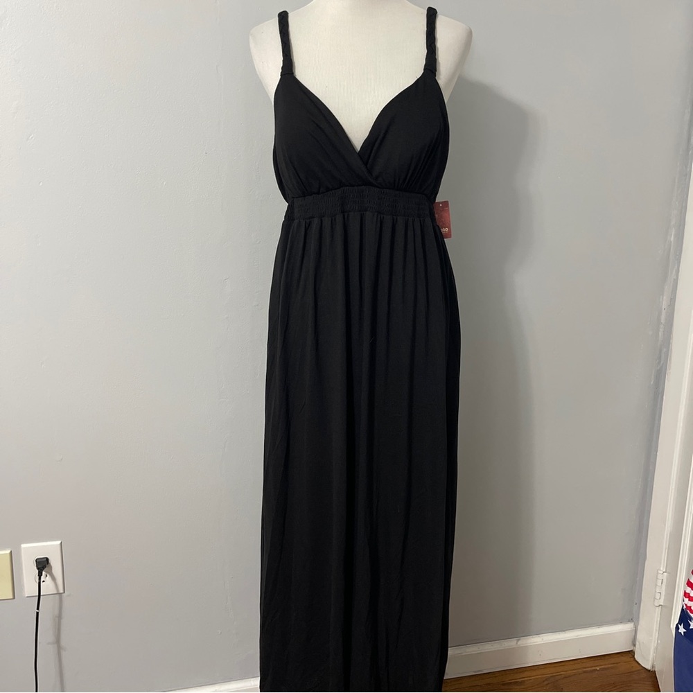NOBO Black Sleeveless Plunge Maxi Dress